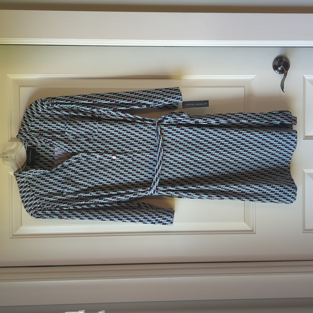 Donna Morgan Dress - Picture 1 of 8